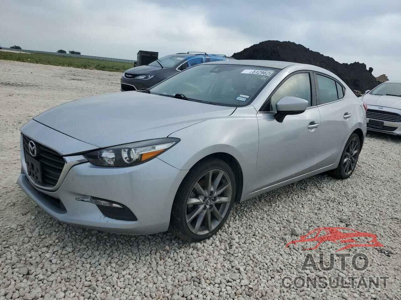 MAZDA 3 2018 - 3MZBN1V35JM207885