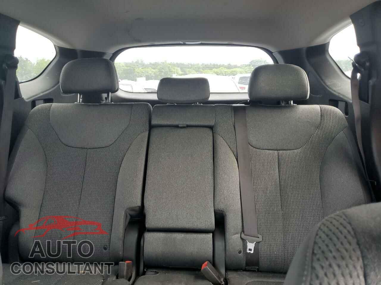 HYUNDAI SANTA FE 2019 - 5NMS2CAD7KH095973