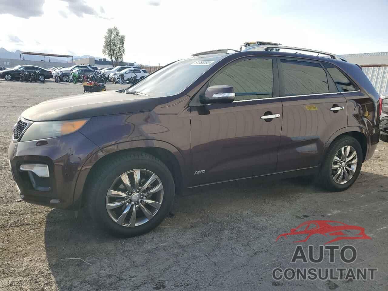 KIA SORENTO 2013 - 5XYKWDA25DG384405