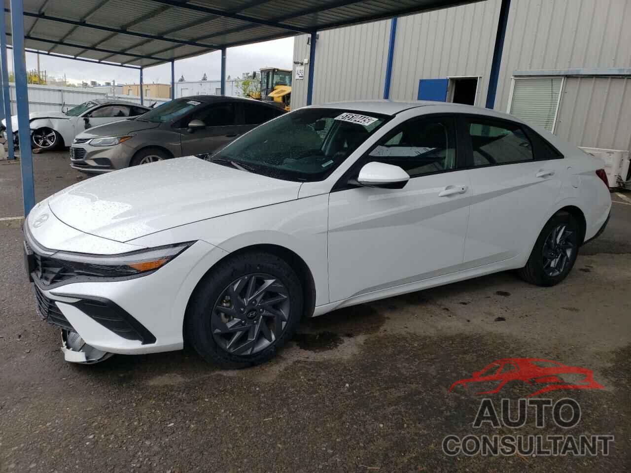 HYUNDAI ELANTRA 2024 - KMHLM4DGXRU696092