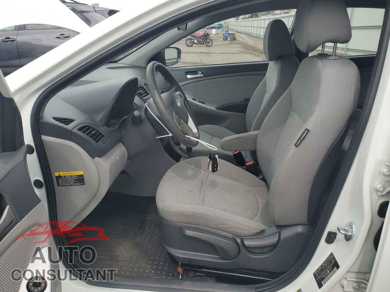 HYUNDAI ACCENT 2013 - KMHCT5AE0DU122556