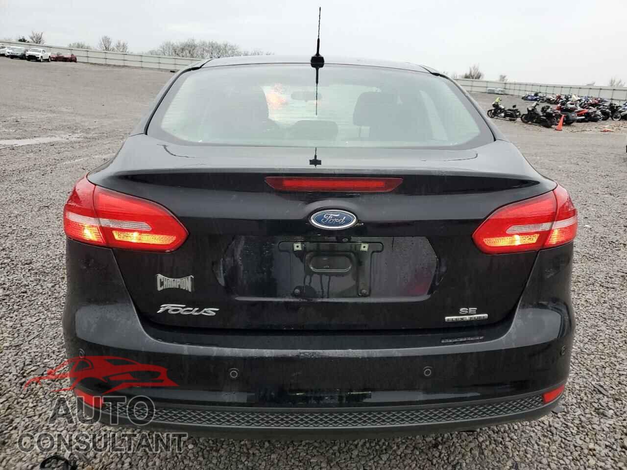 FORD FOCUS 2016 - 1FADP3F28GL229452