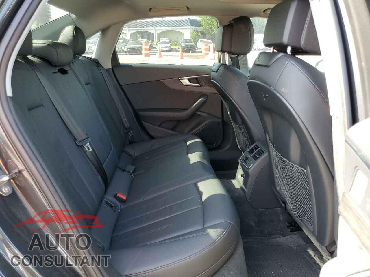 AUDI A4 2019 - WAUGMAF45KN022324