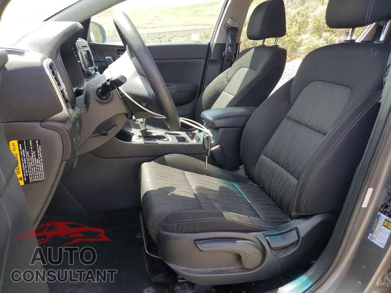 KIA SPORTAGE 2017 - KNDPMCAC1H7202006