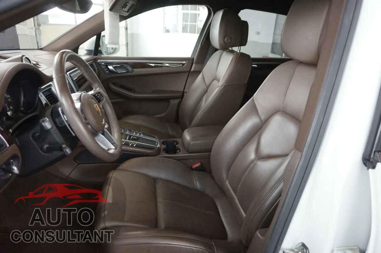 PORSCHE MACAN 2018 - WP1AA2A52JLB02714