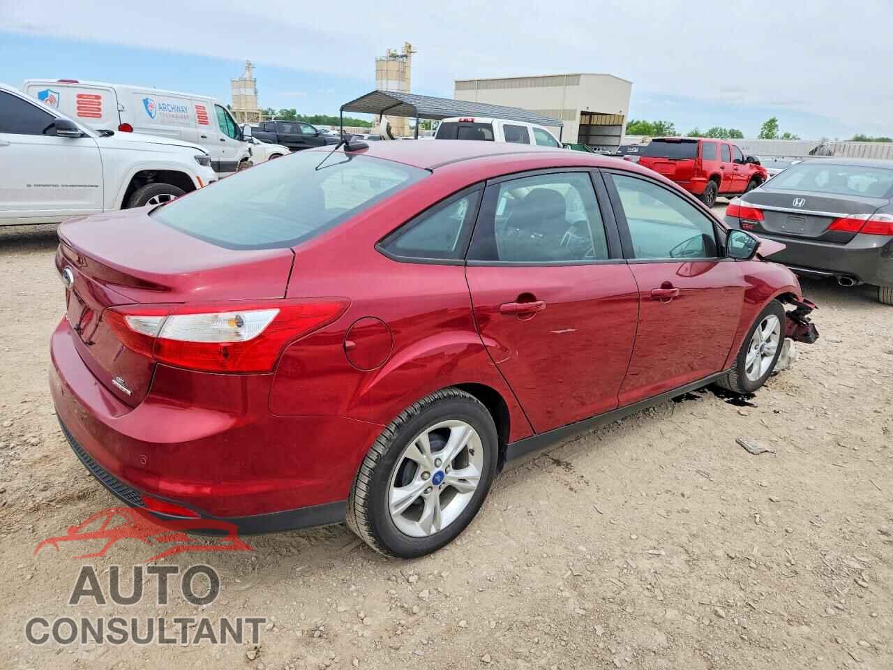 FORD FOCUS 2013 - 1FADP3F22DL116043