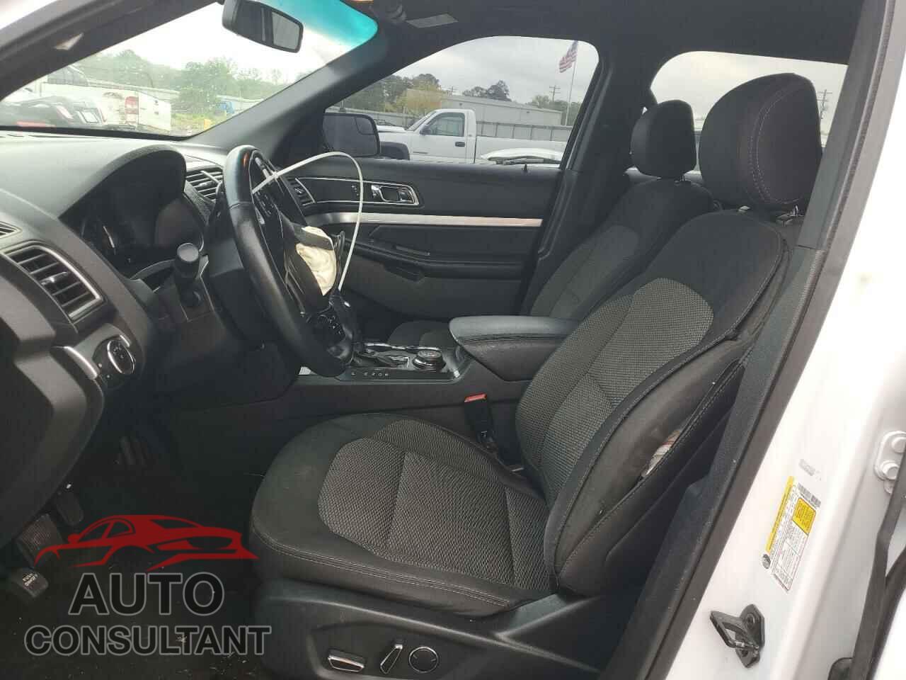 FORD EXPLORER 2017 - 1FM5K8D81HGC58542