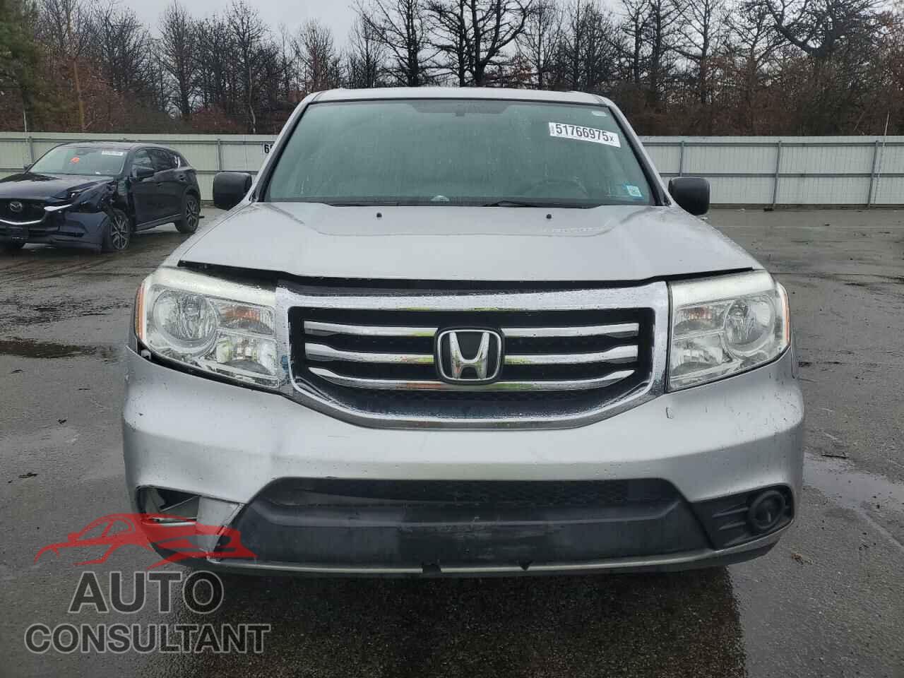 HONDA PILOT 2015 - 5FNYF4H26FB004529
