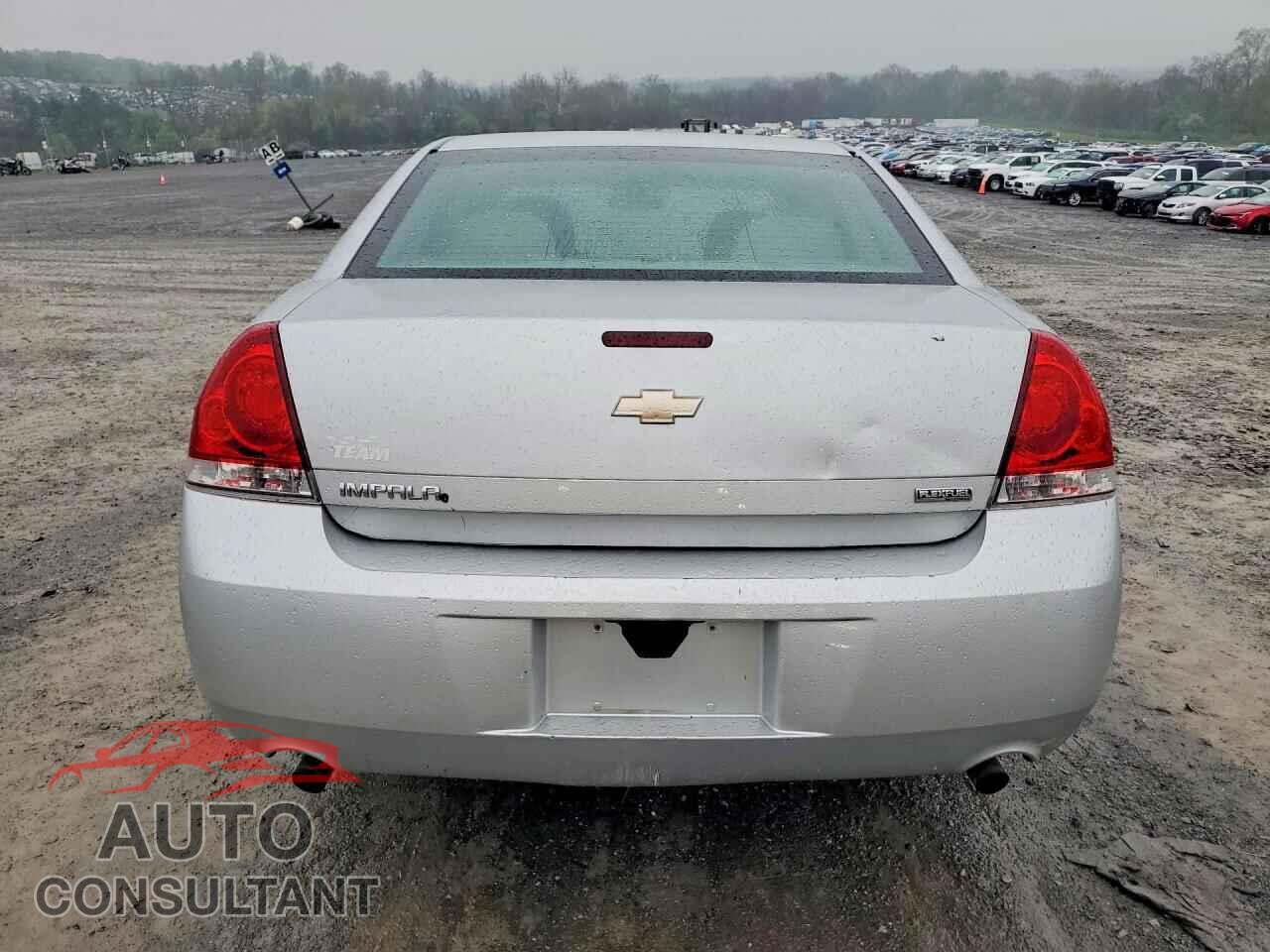 CHEVROLET IMPALA 2013 - 2G1WF5E36D1255683