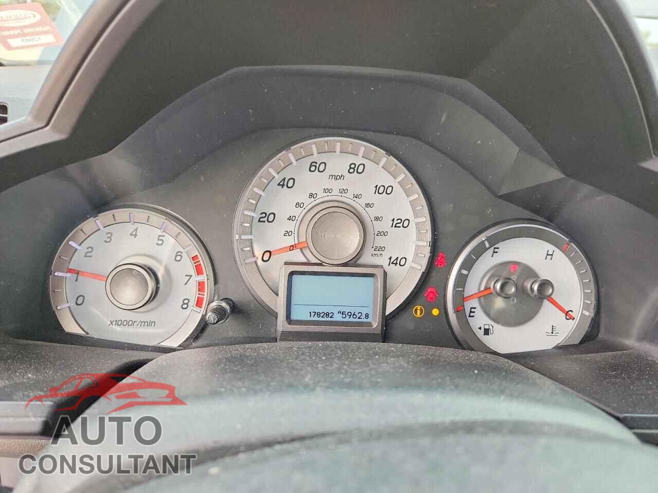 HONDA PILOT 2013 - 5FNYF4H99DB027345