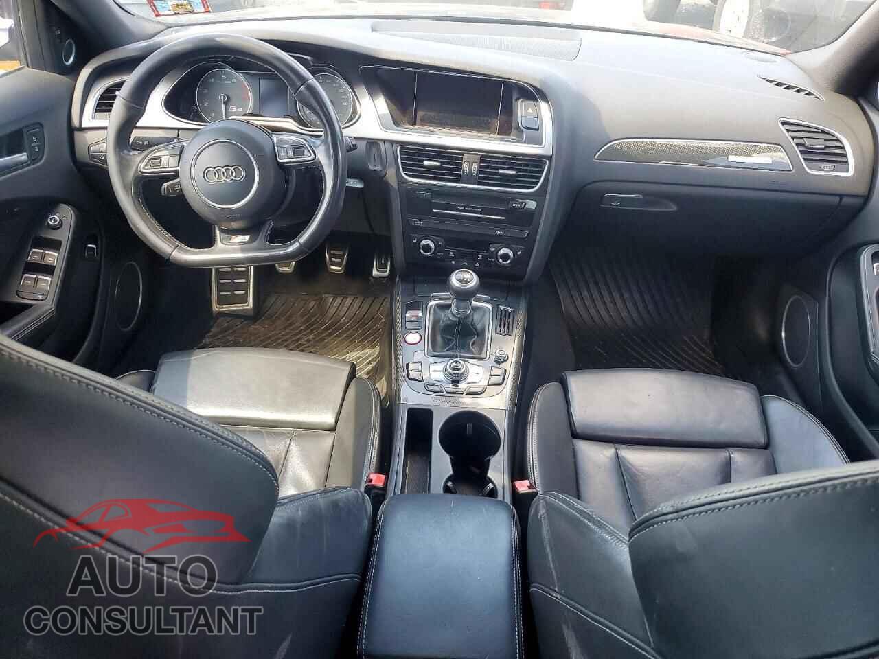 AUDI S4/RS4 2014 - WAUMGAFL4EA012381