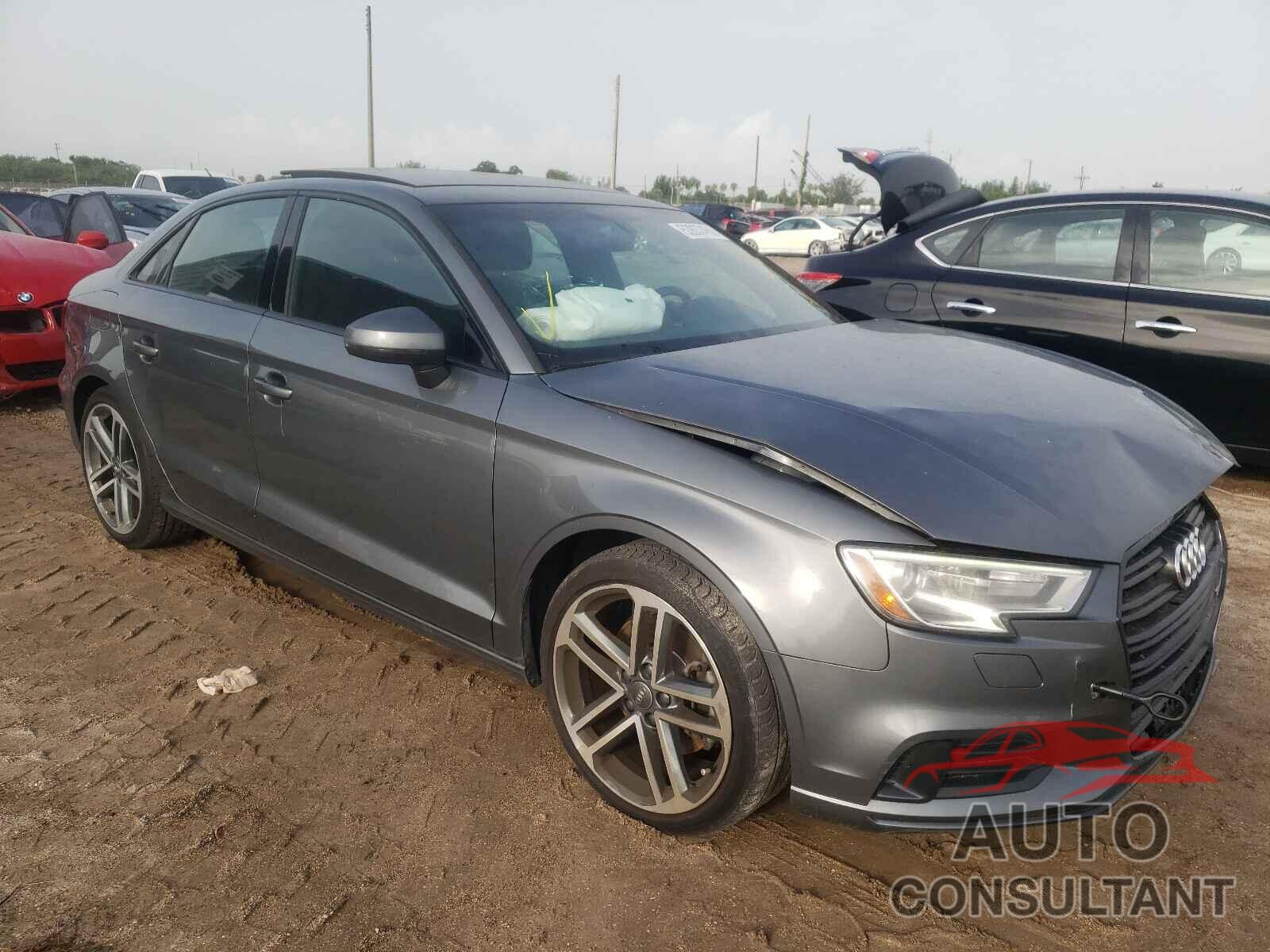 AUDI A3 2019 - WAUAUGFF6KA112521