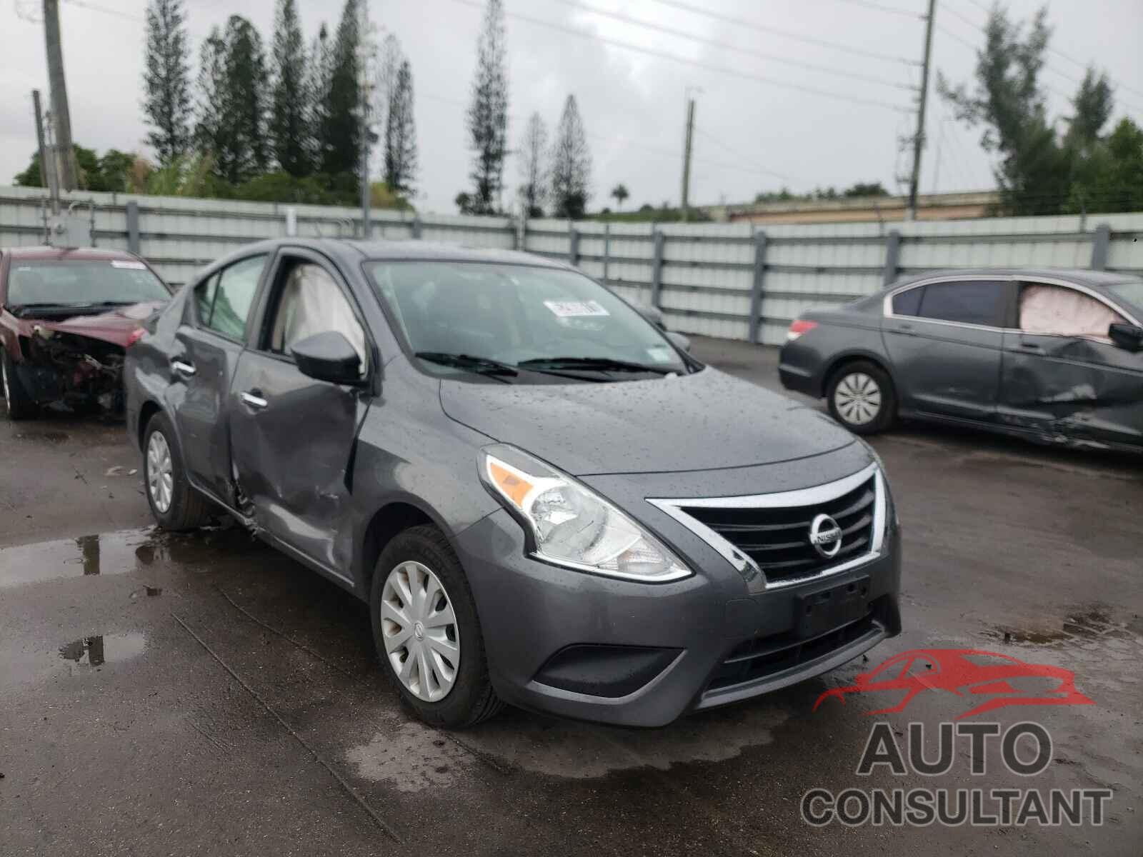 NISSAN VERSA 2019 - 3N1CN7AP5KL859449