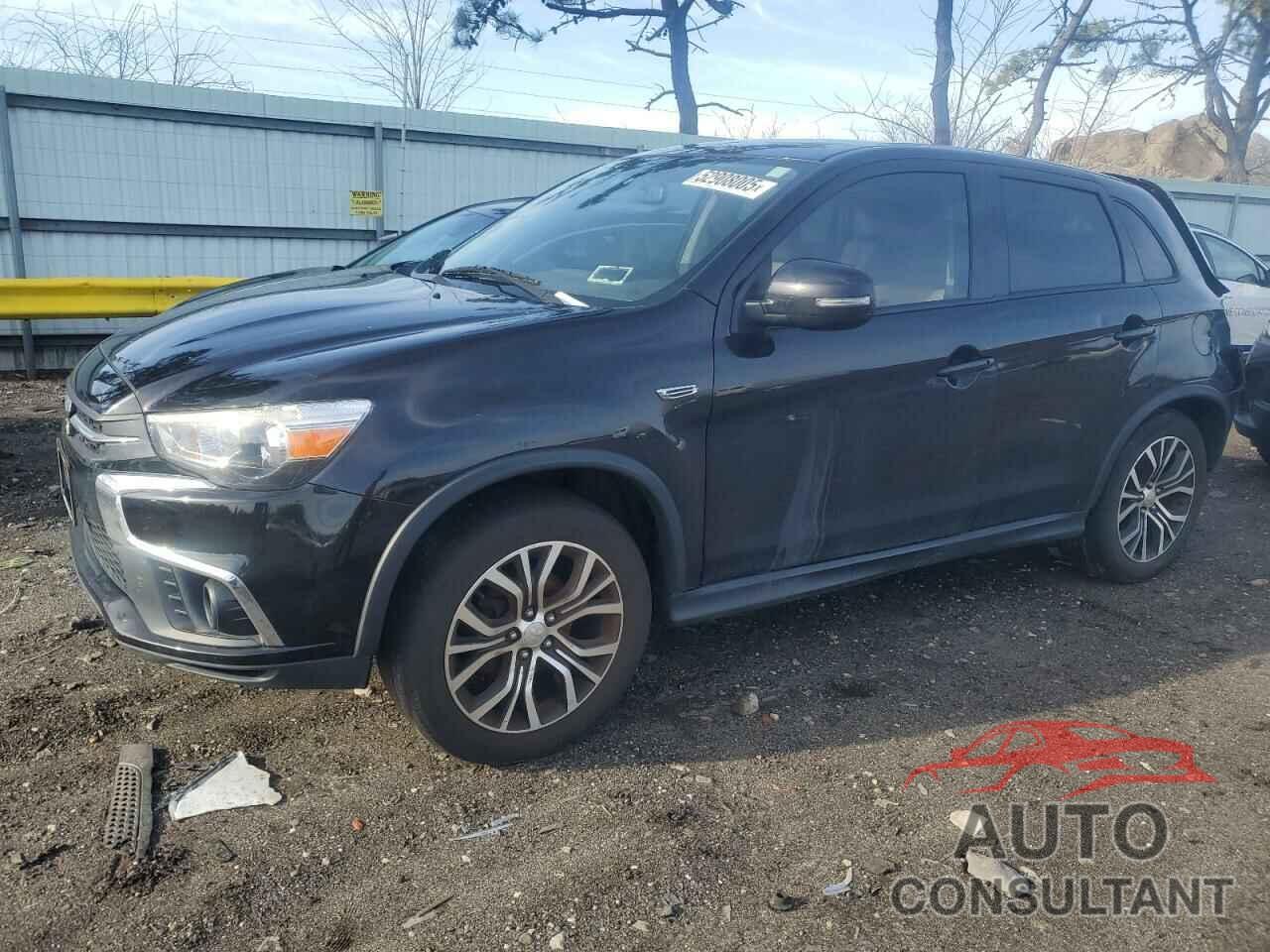 MITSUBISHI OUTLANDER 2018 - JA4AR3AU2JZ012994