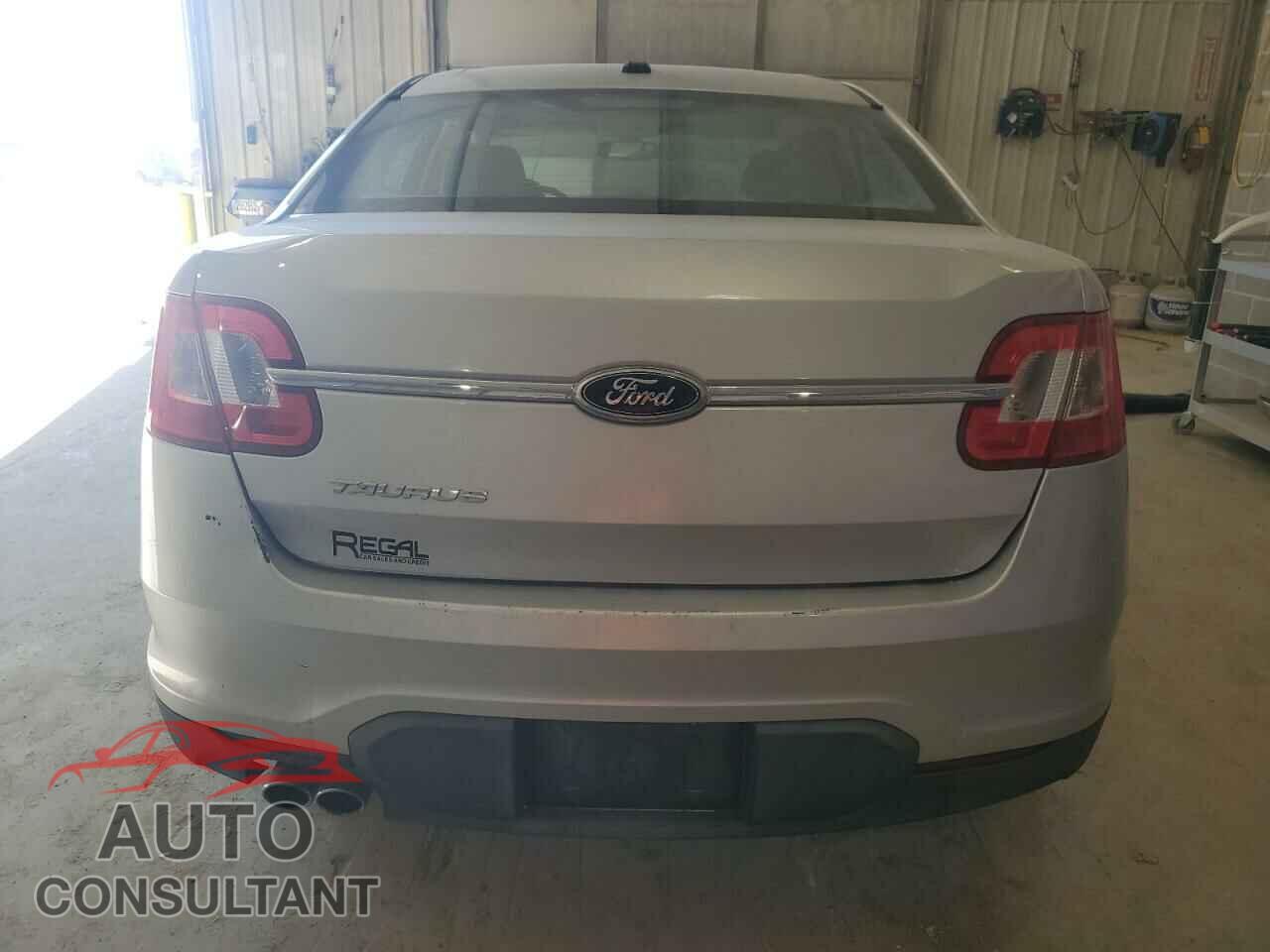 FORD TAURUS 2011 - 1FAHP2DW6BG116196