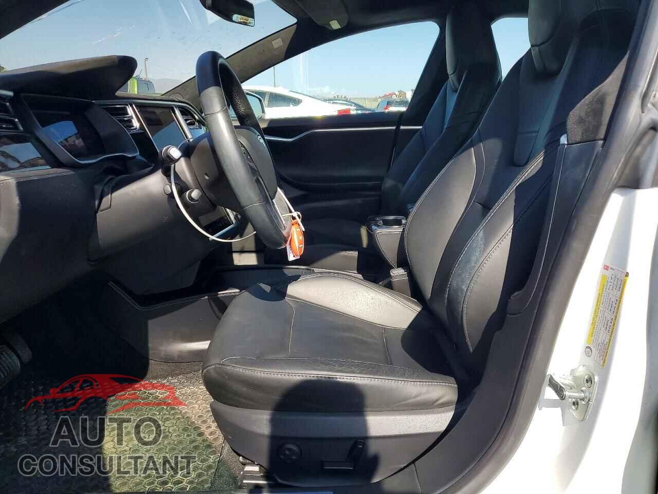 TESLA MODEL S 2016 - 5YJSA1E20GF156122