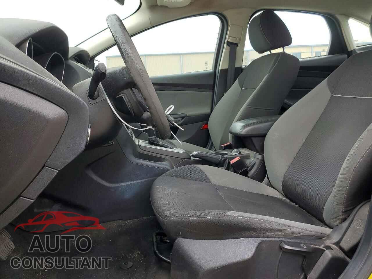 FORD FOCUS 2014 - 1FADP3F20EL451822