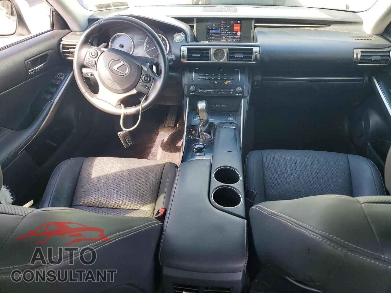 LEXUS IS 2014 - JTHCF1D21E5013944
