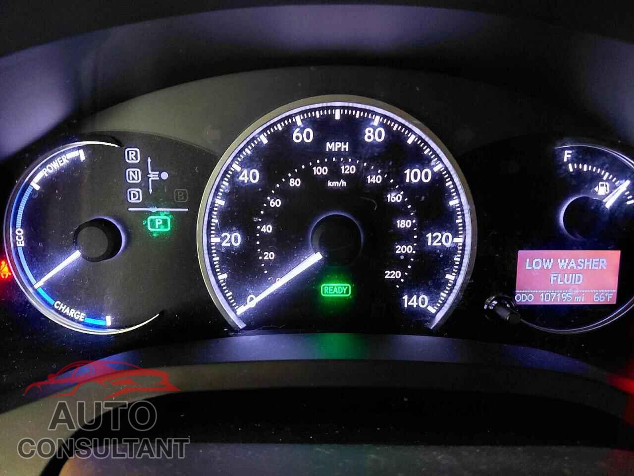 LEXUS CT 200 2013 - JTHKD5BH8D2126077