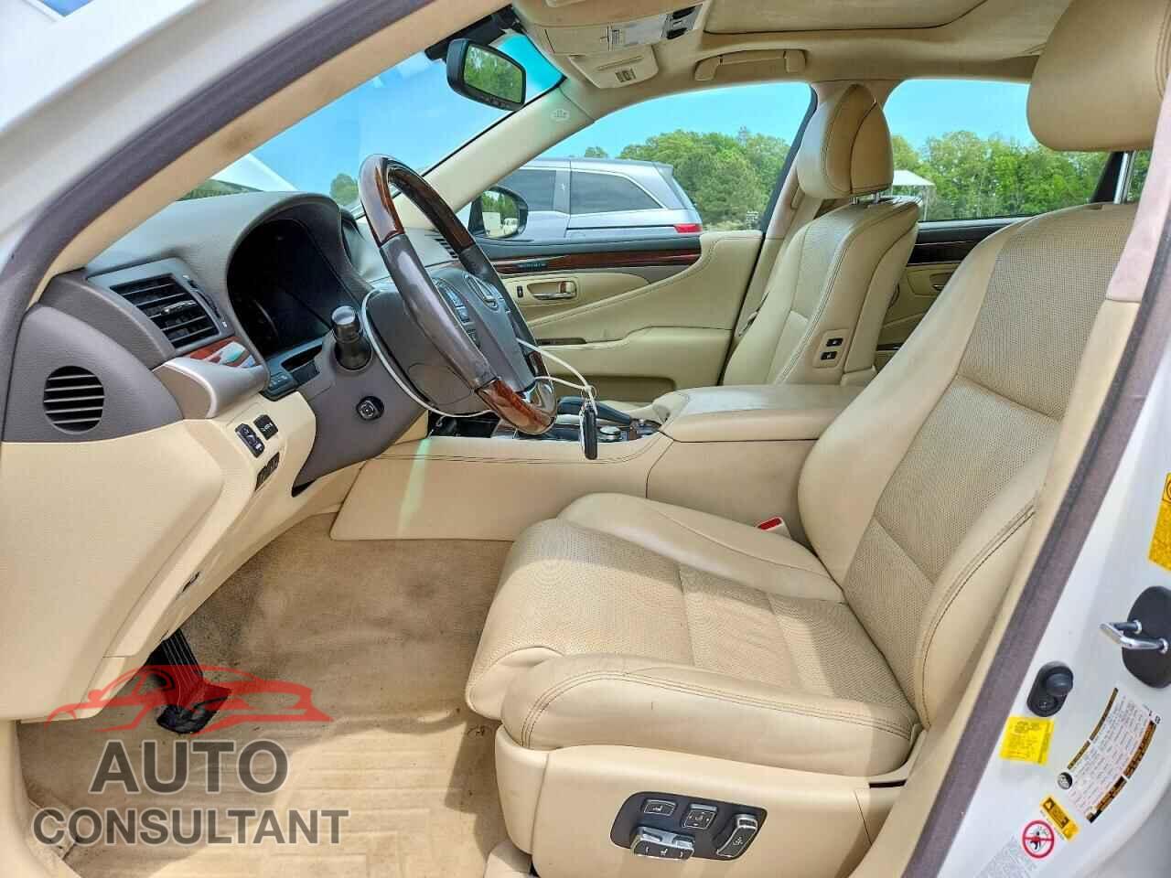 LEXUS LS460 2014 - JTHCL5EF4E5021702