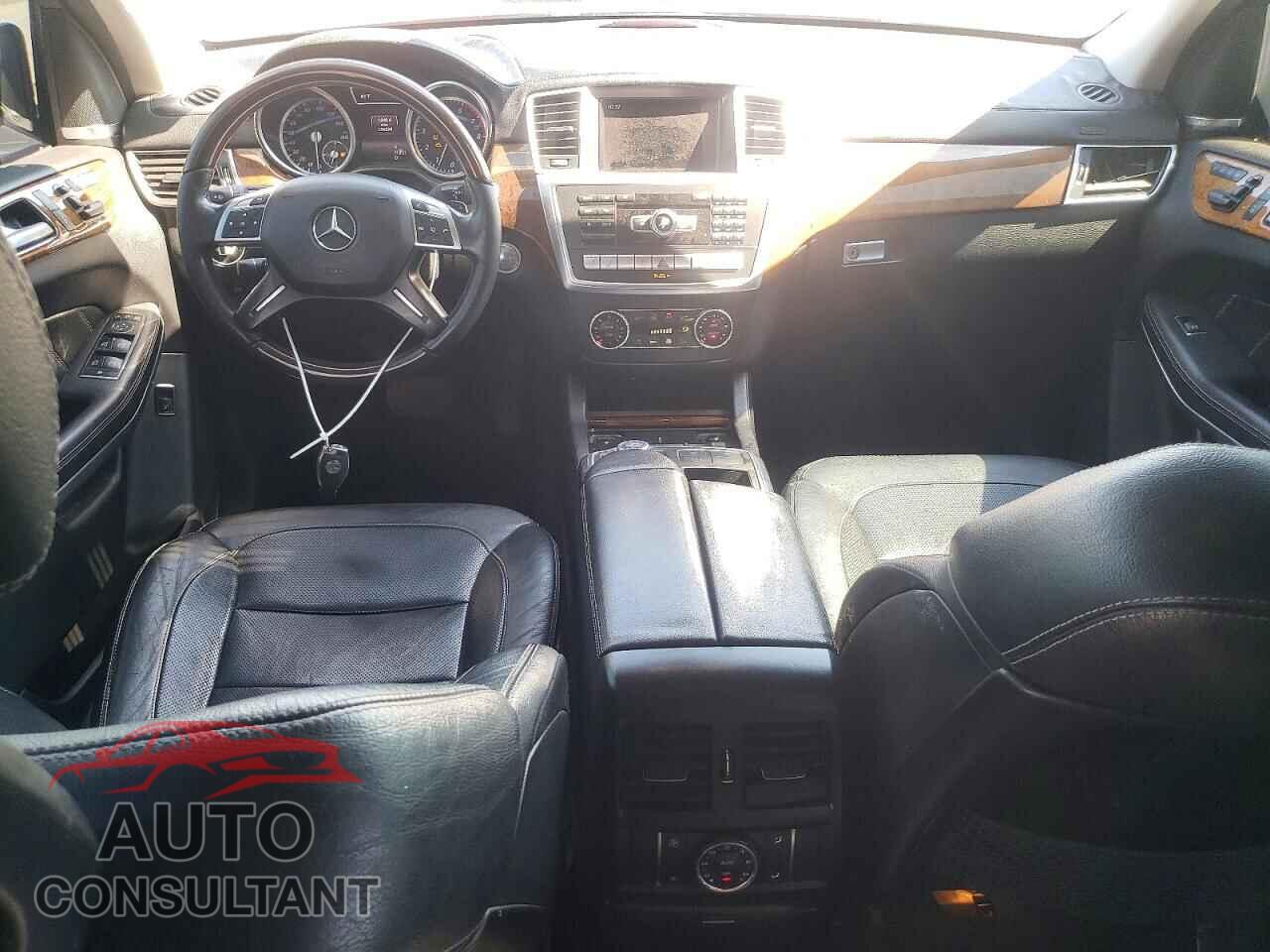 MERCEDES-BENZ GL-CLASS 2014 - 4JGDF7DE8EA352111