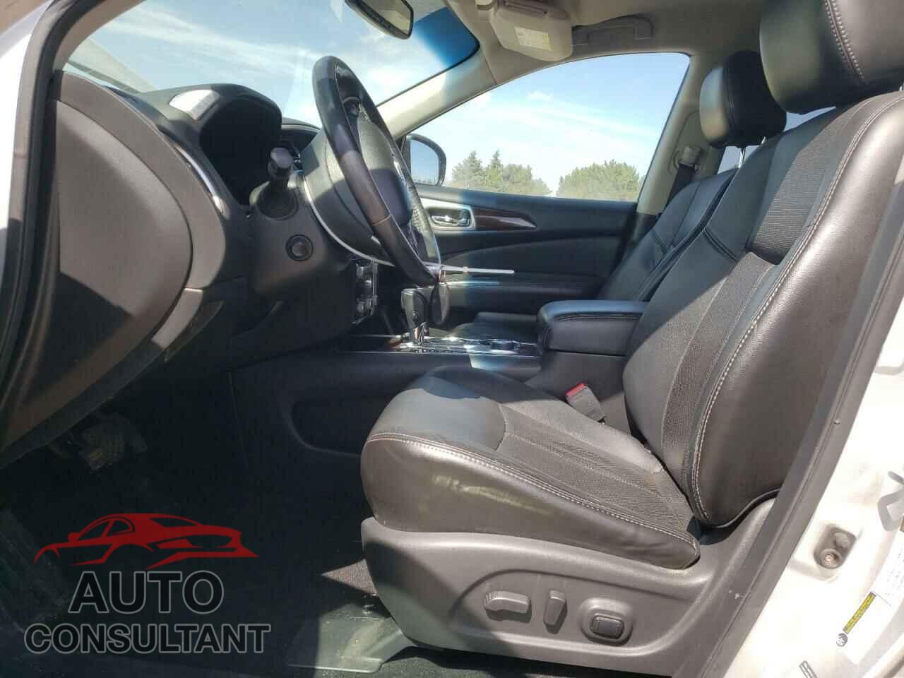 NISSAN PATHFINDER 2013 - 5N1AR2MM6DC669182