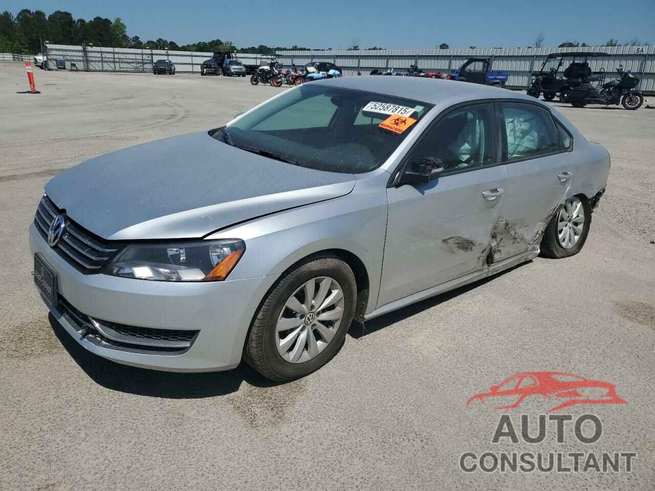 VOLKSWAGEN PASSAT 2013 - 1VWAH7A37DC018530
