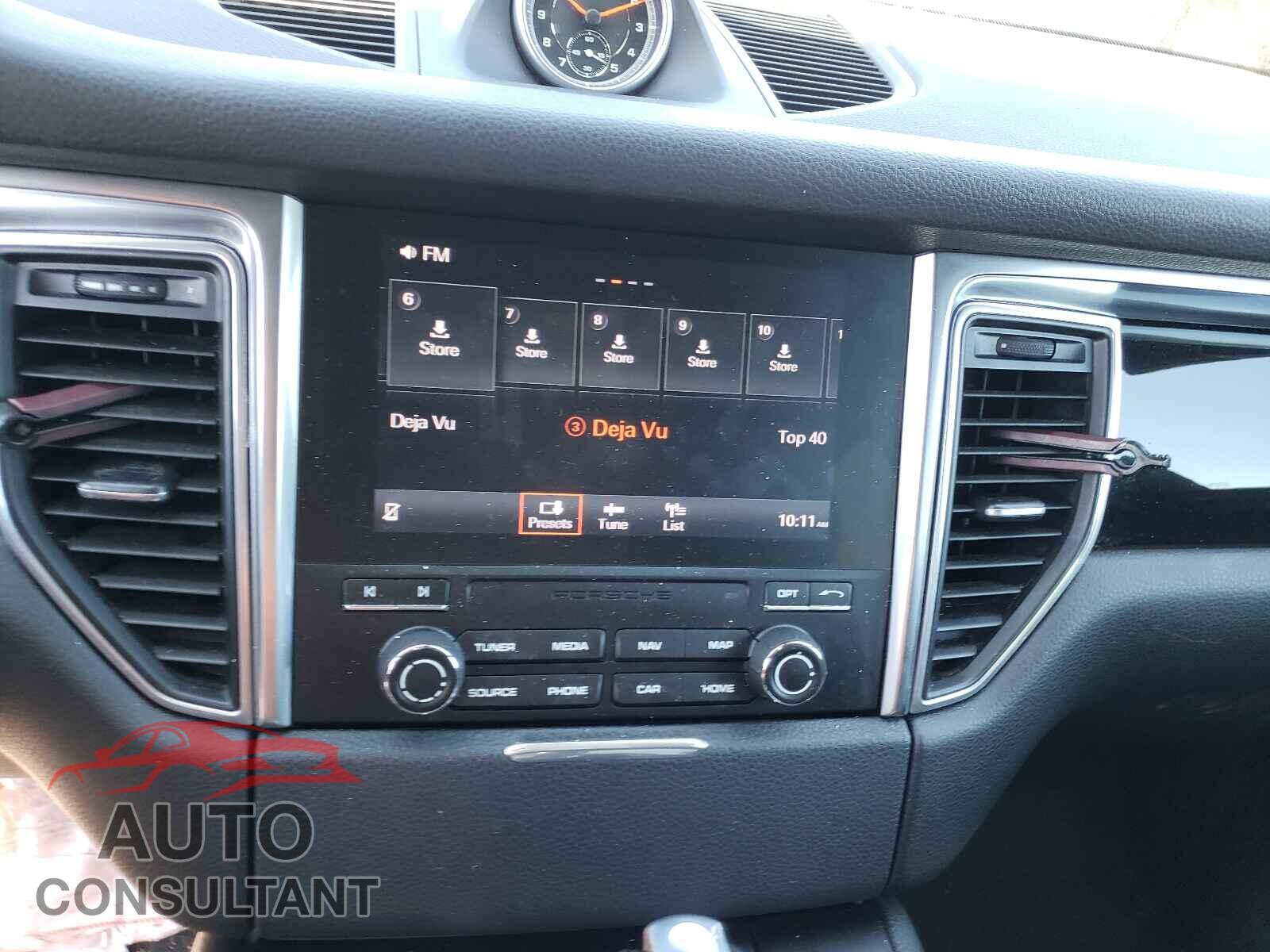 PORSCHE MACAN 2018 - WP1AA2A52JLB21120
