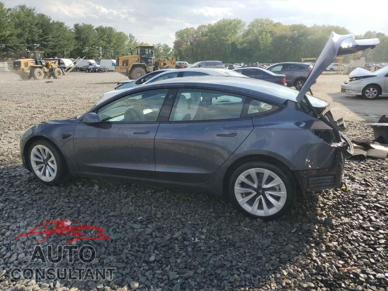 TESLA MODEL 3 2022 - 5YJ3E1EB3NF260318