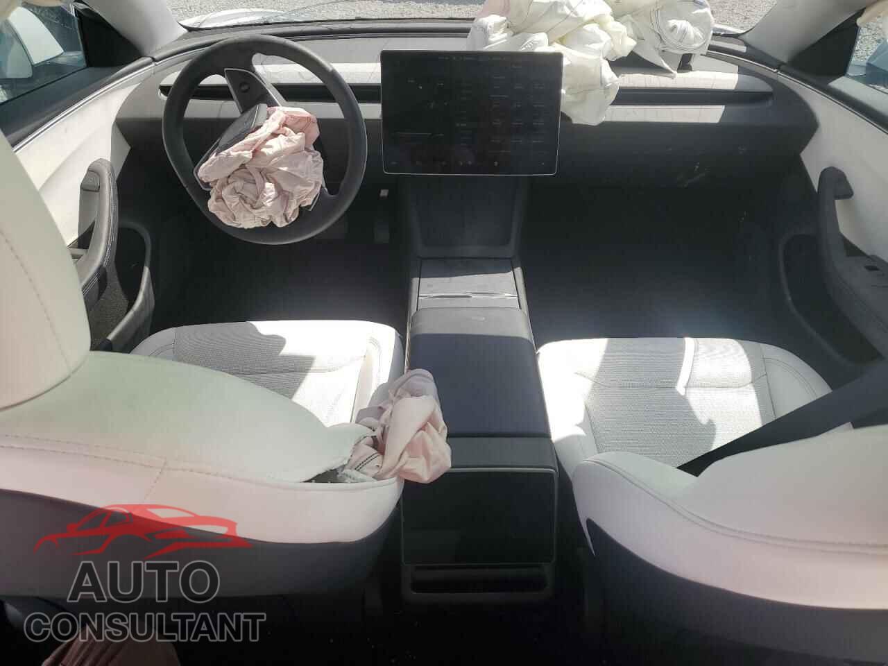 TESLA MODEL 3 2024 - 5YJ3E1EB2RF791967