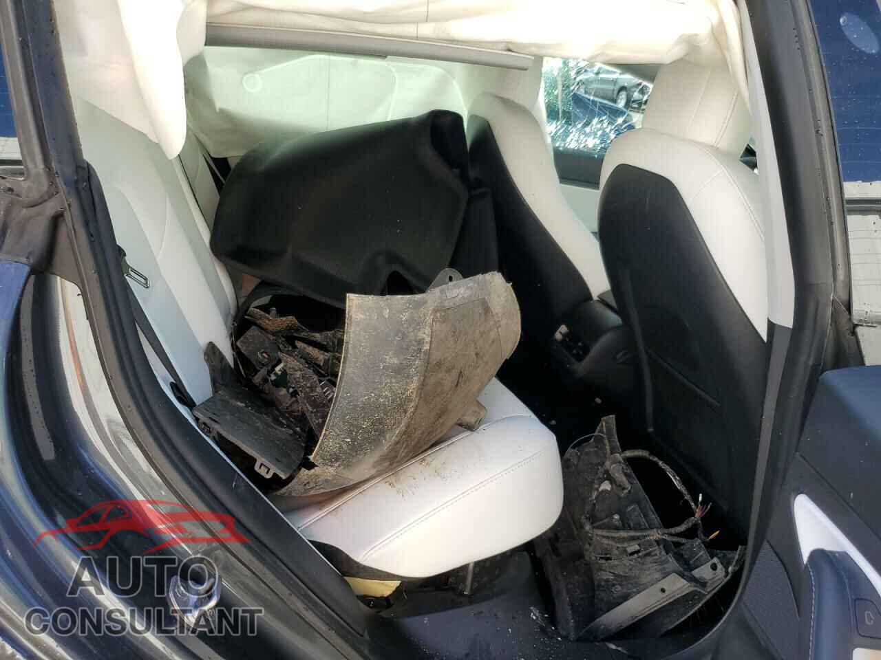 TESLA MODEL 3 2021 - 5YJ3E1EBXMF937590