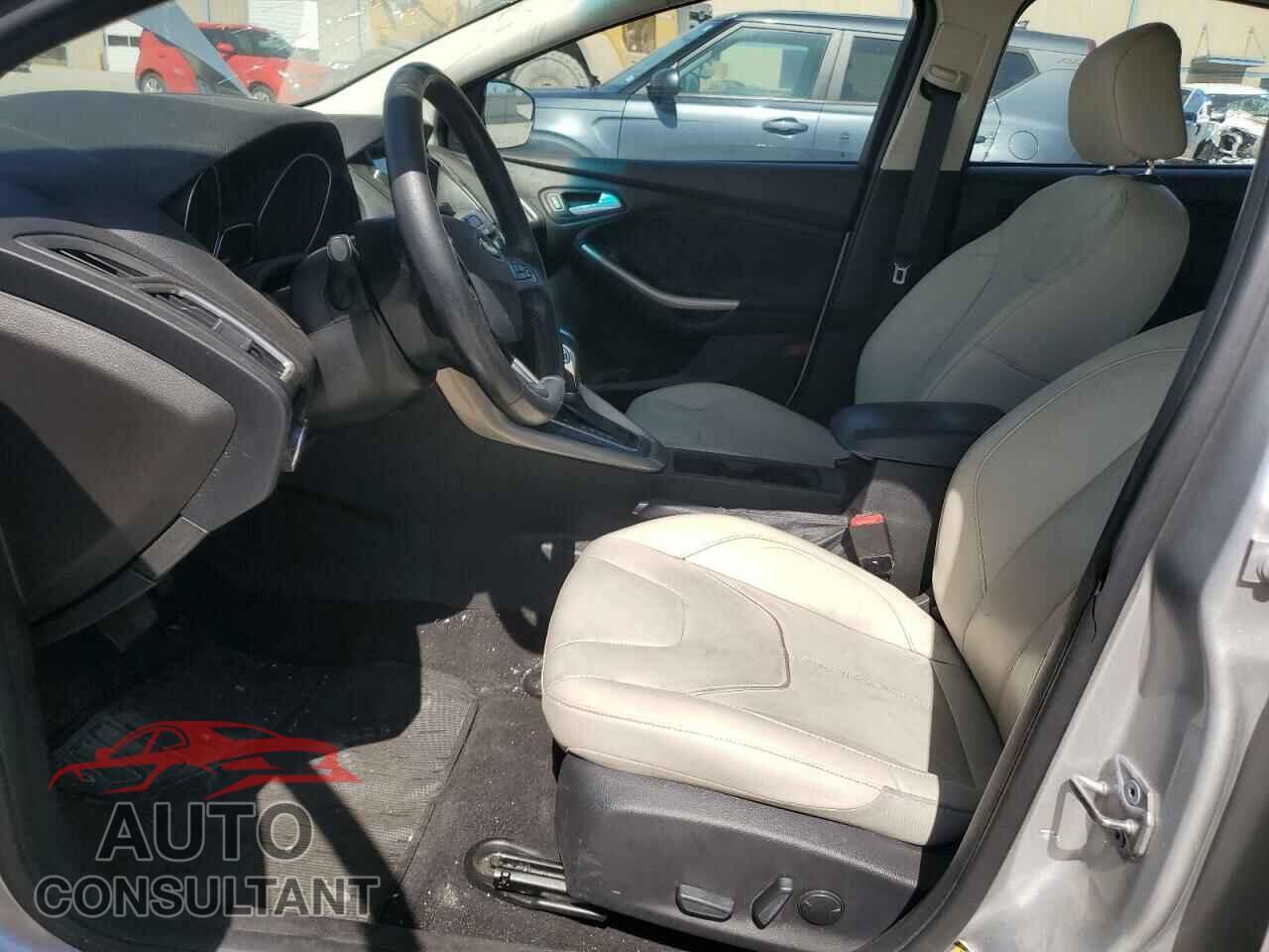 FORD FOCUS 2017 - 1FADP3N27HL287250