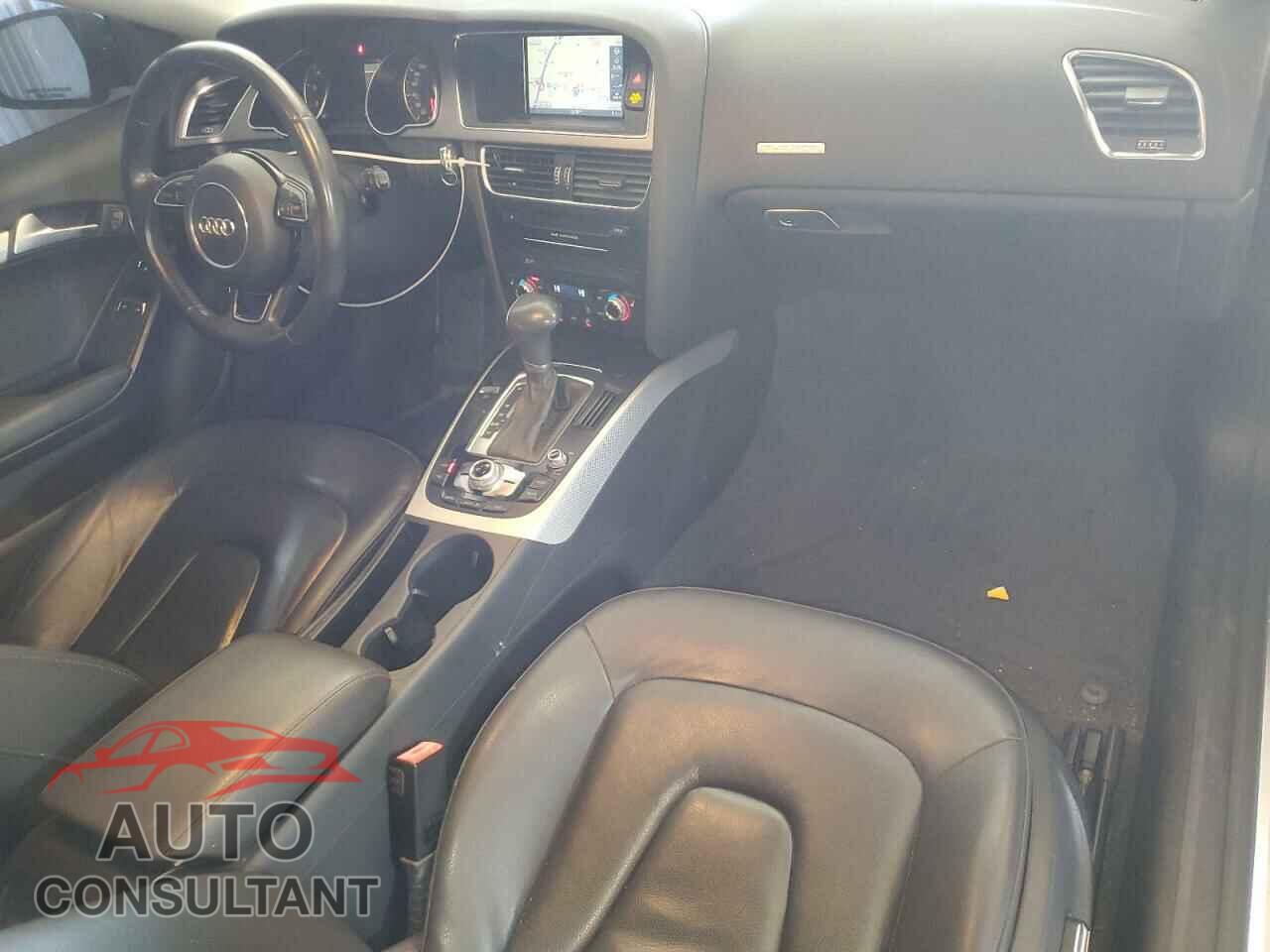 AUDI A5 2013 - WAULFAFR2DA001235
