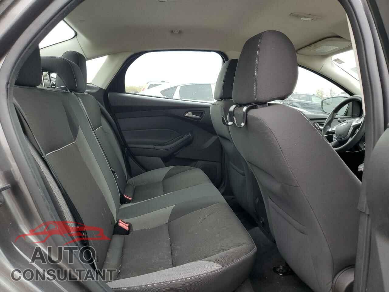 FORD FOCUS 2013 - 1FADP3F28DL241404