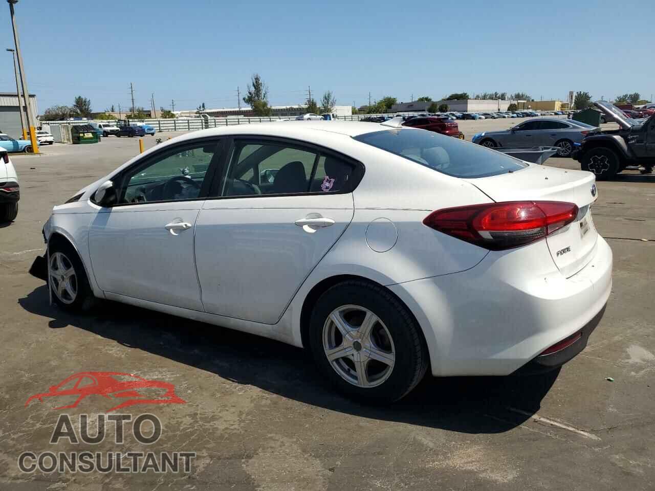 KIA FORTE 2017 - 3KPFL4A71HE102527