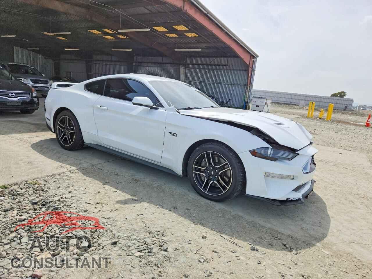 FORD MUSTANG 2022 - 1FA6P8CF8N5129656