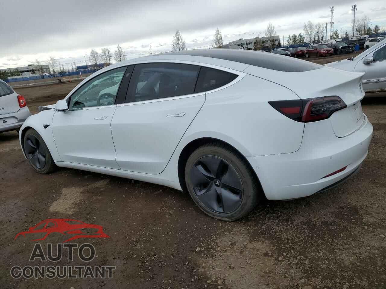 TESLA MODEL 3 2018 - 5YJ3E1EA7JF095777