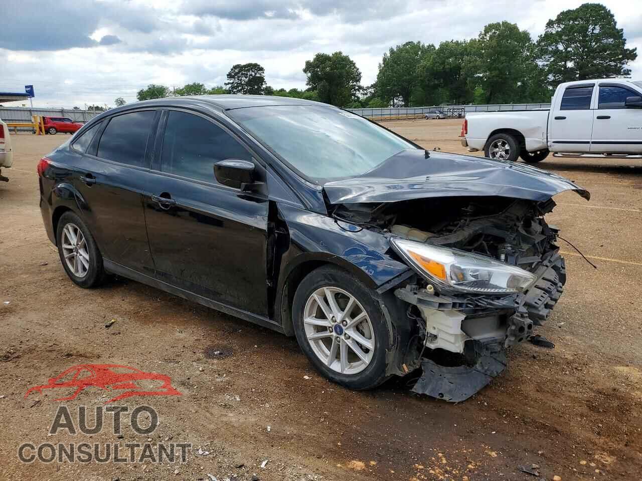 FORD FOCUS 2018 - 1FADP3F24JL292765