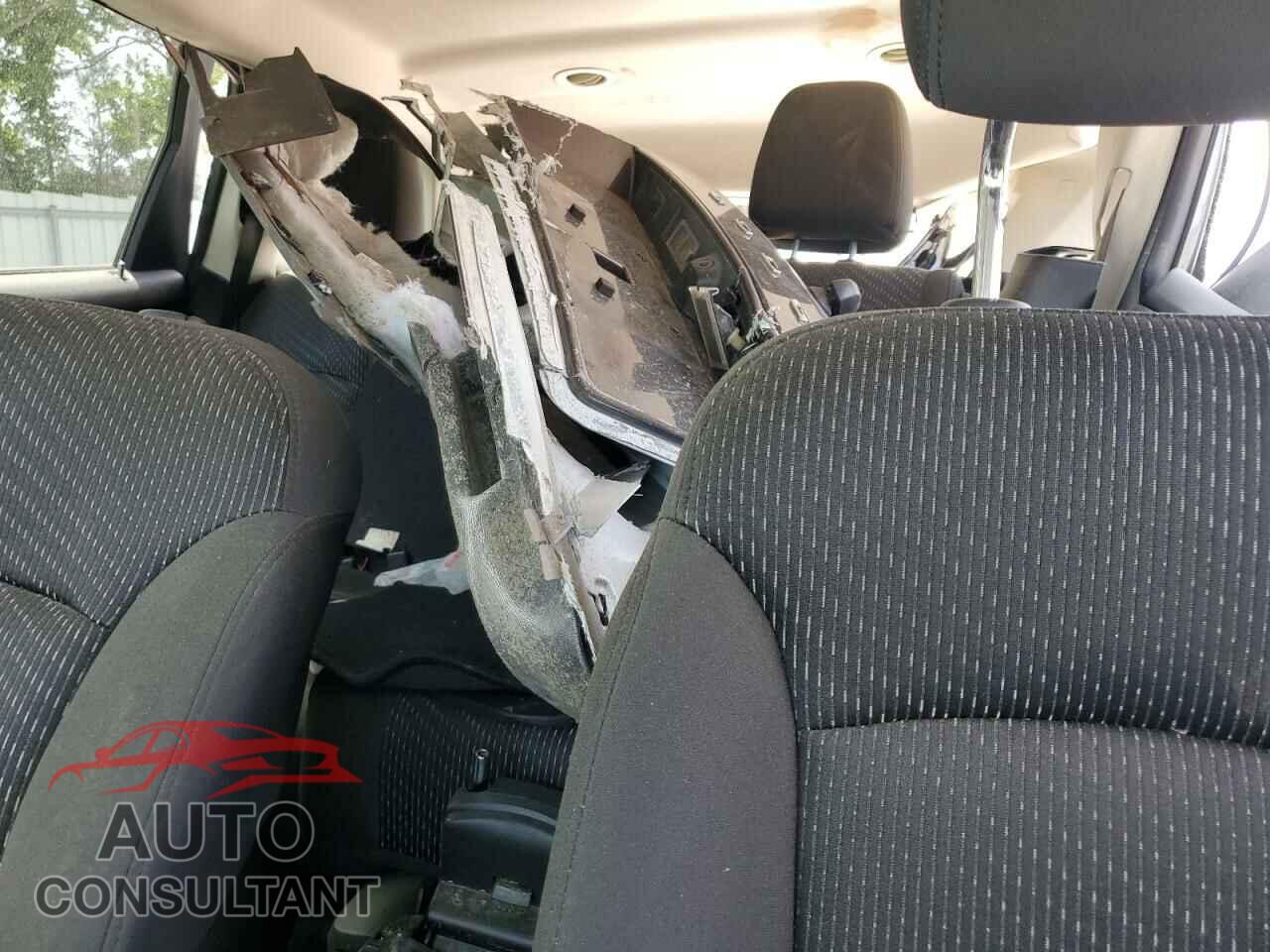 DODGE JOURNEY 2018 - 3C4PDCAB7JT527512