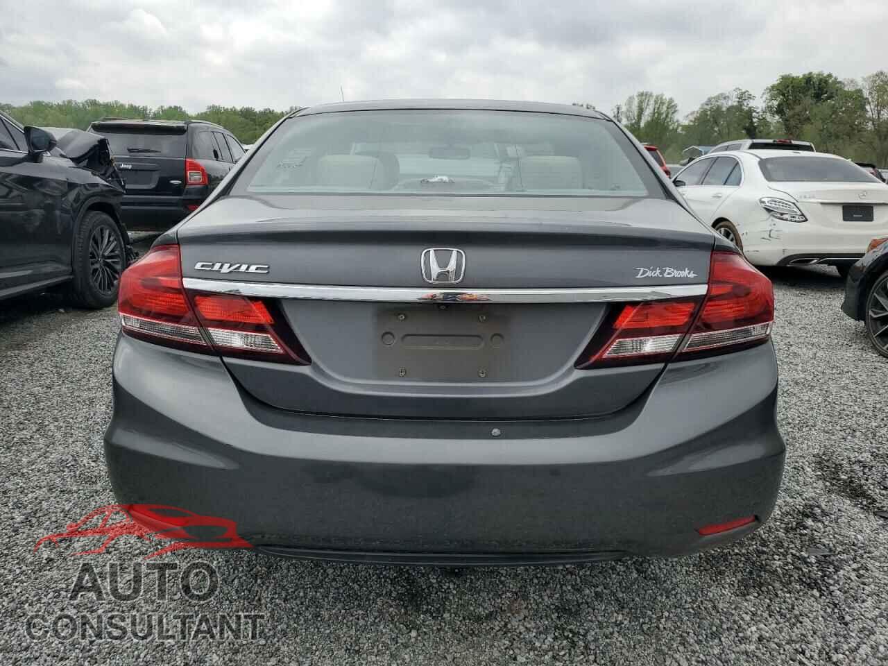 HONDA CIVIC 2013 - 2HGFB2F56DH301068