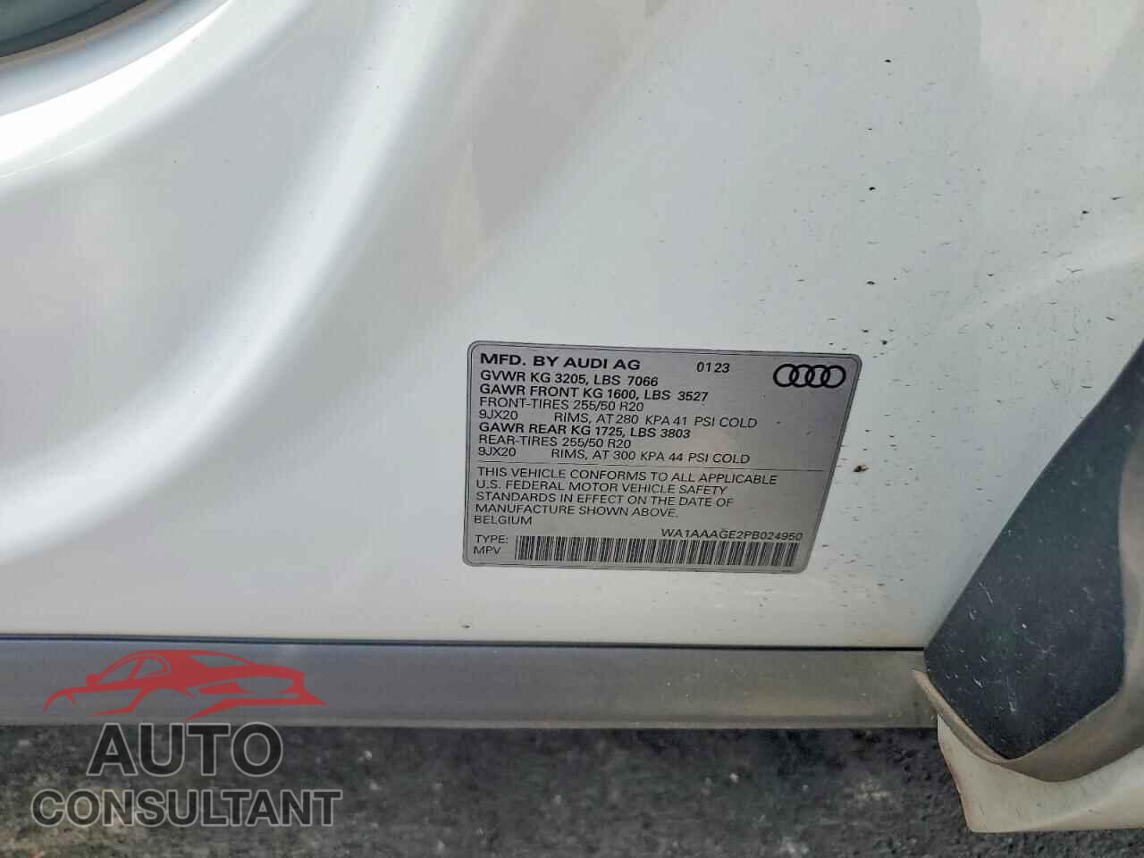 AUDI E-TRON 2023 - WA1AAAGE2PB024950