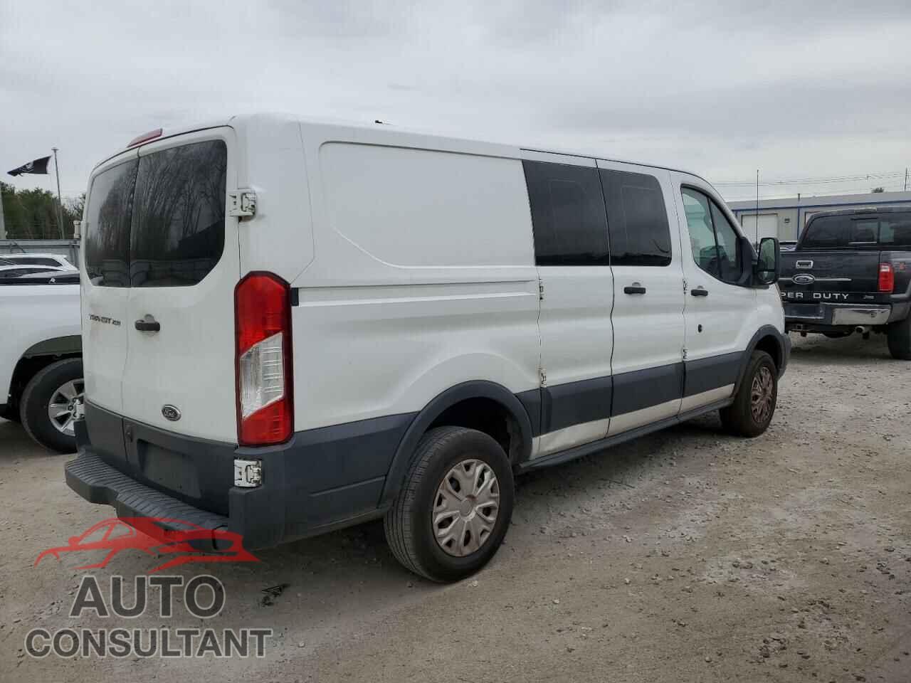 FORD TRANSIT 2016 - 1FTYR1ZM7GKB20865