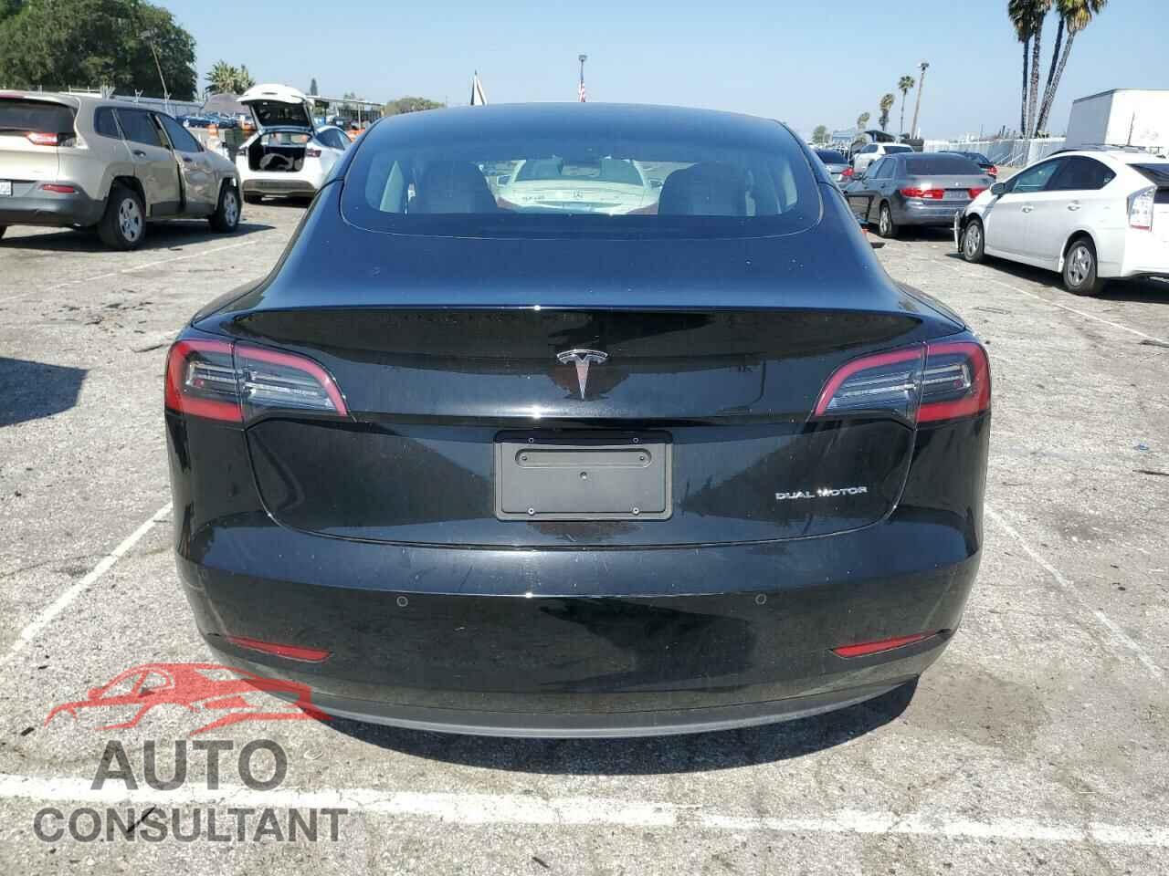 TESLA MODEL 3 2022 - 5YJ3E1EB0NF211996