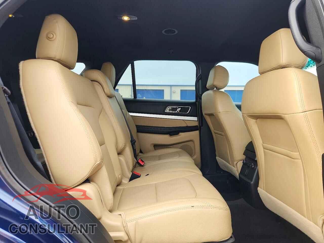 FORD EXPLORER 2017 - 1FM5K7D83HGA33453