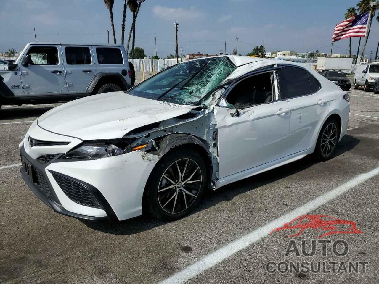 TOYOTA CAMRY 2023 - 4T1G11AK9PU777034