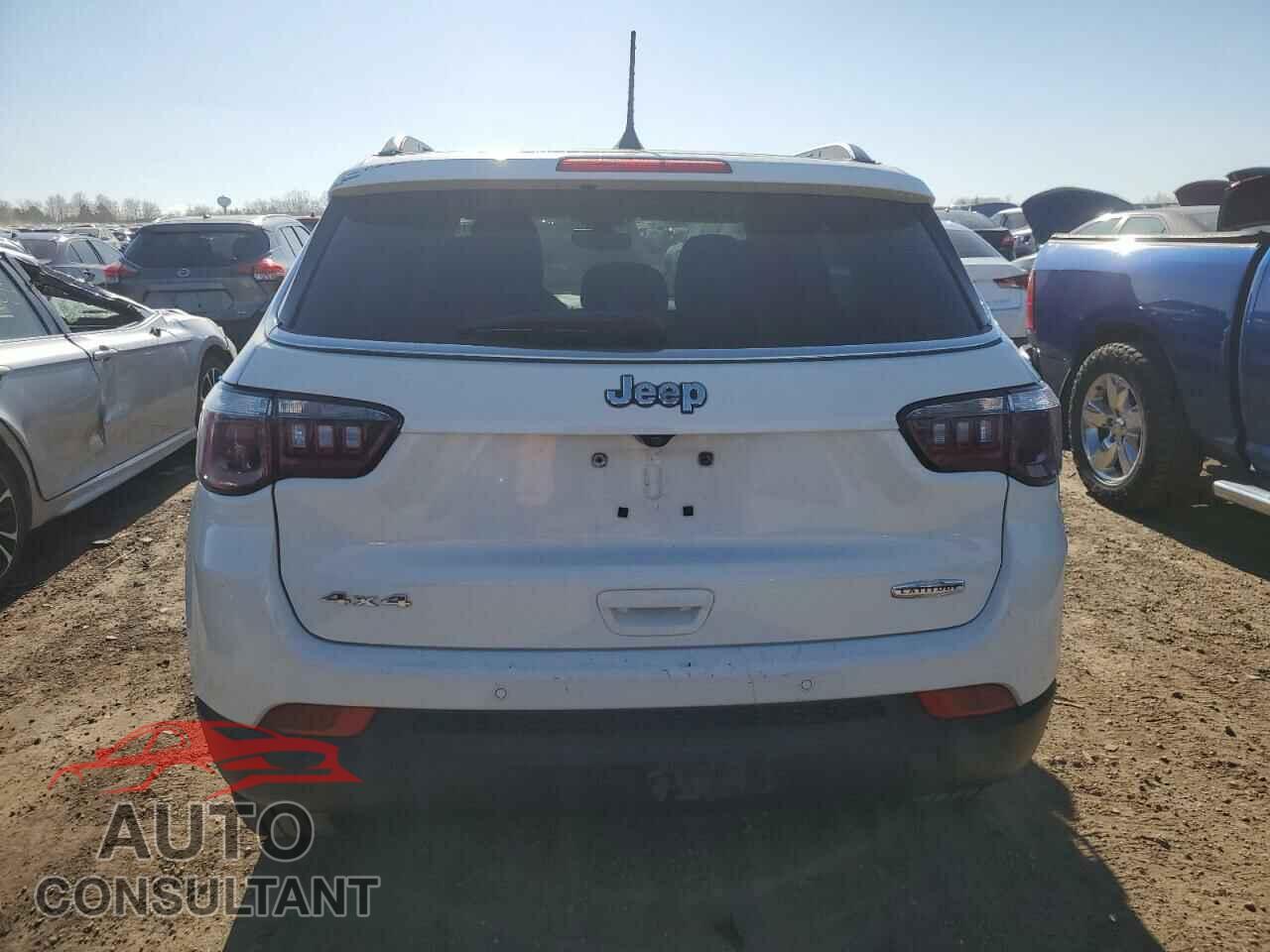 JEEP COMPASS 2019 - 3C4NJDBB1KT839377