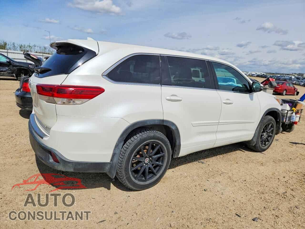 TOYOTA HIGHLANDER 2017 - 5TDBZRFHXHS419188
