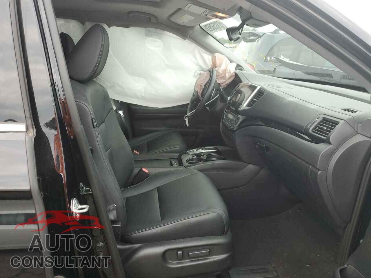 HONDA PILOT 2017 - 5FNYF6H91HB061233