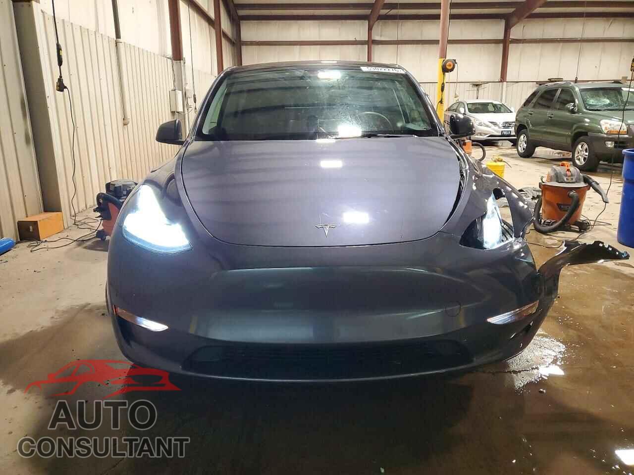 TESLA MODEL Y 2023 - 7SAYGDEE2PF885746