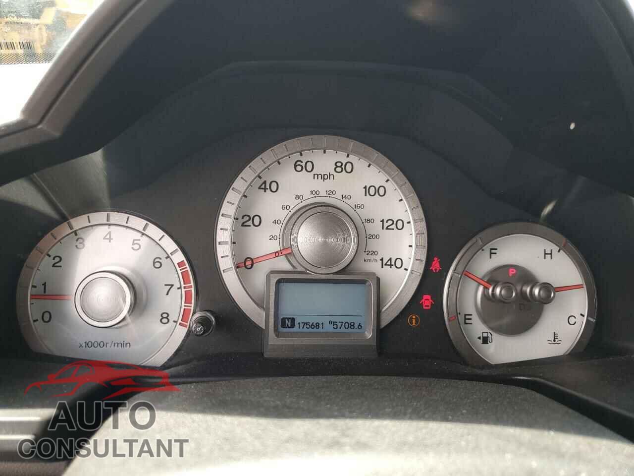 HONDA PILOT 2011 - 5FNYF3H93BB041619